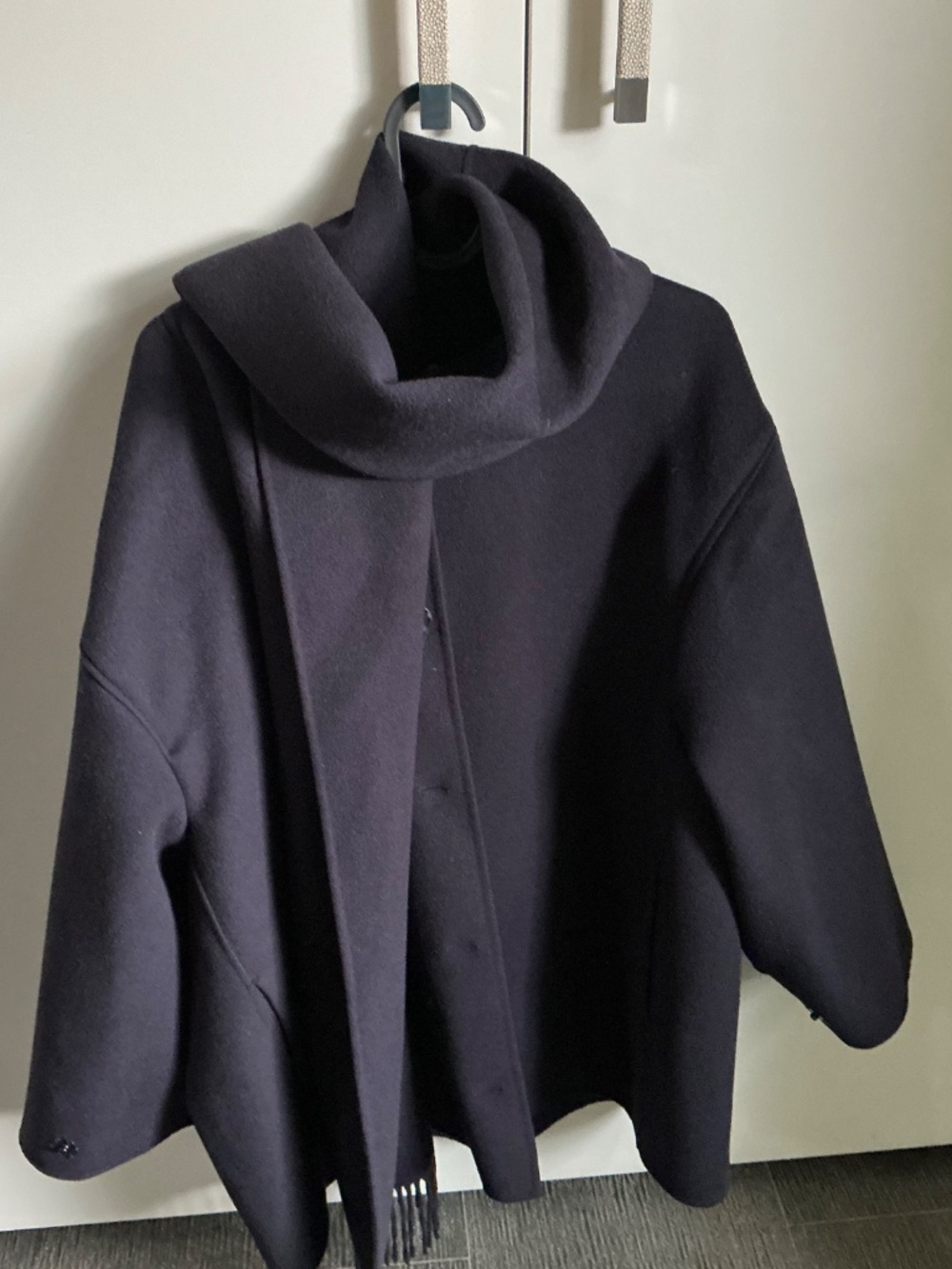 Cos Scarf Coat - Picture 6 of 9